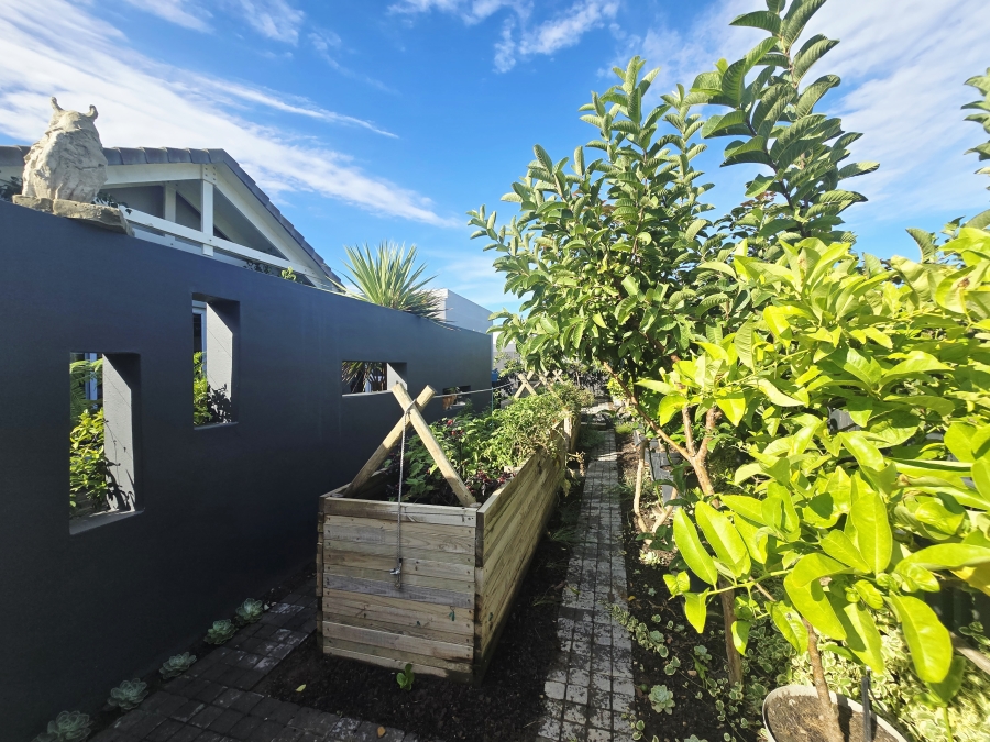 3 Bedroom Property for Sale in Oubaai Western Cape